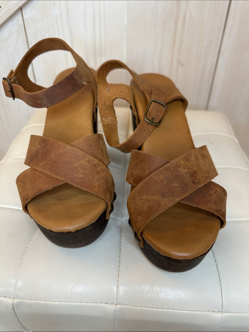 Women’s Brown Suede Platform Sandals - Picture 4 of 7